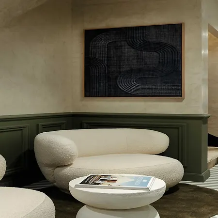 Apartment Leon Hotel-pigalle Suite-01-prm